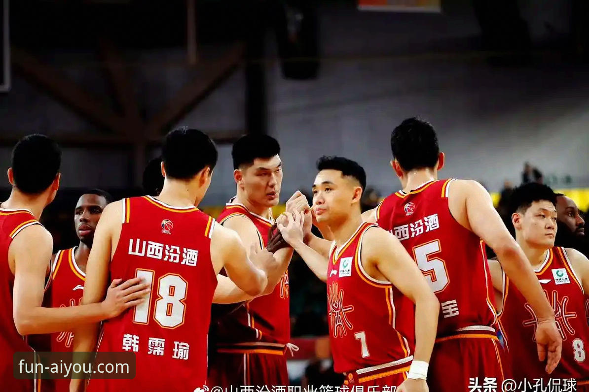 CBA季后赛山西VS青岛G2全景评测：团队篮球的胜利样本与关键转折点分析